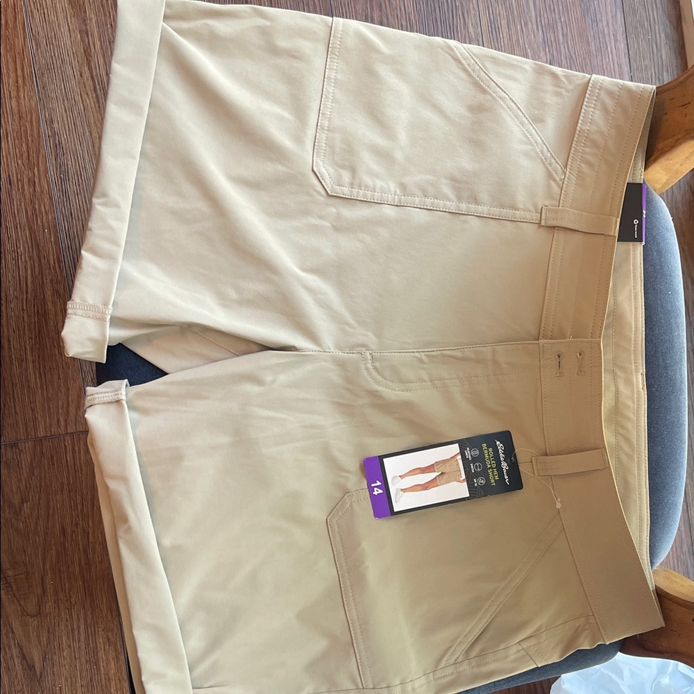 Eddie Bauer Women’s Beige Flat Front Shorts